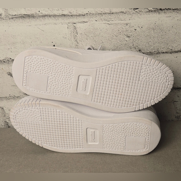 Puma Carina Platform Sneakers White Leather Women’s Size 6 - Picture 10 of 10